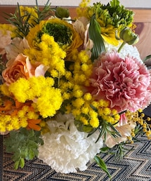 父のBDに送ったお花🌸 | しろくま生花店の細根さん作✨いつも素敵✨(その他)