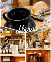 コーヒーブレイク☕️ | 今日はマンデリン☕️と米粉のイチゴロールケーキ🍓(音楽/本・雑誌)