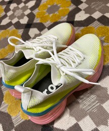 grounds | 恥ずかしいくらい派手なスニーカー✨(スニーカー)