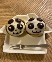 旦那が買ってきたシュークリーム🐼🐼💗 | 食器