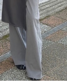 GU | スラックス