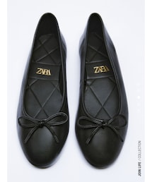 ZARA | リアルレザーバレリーナシューズ(パンプス)