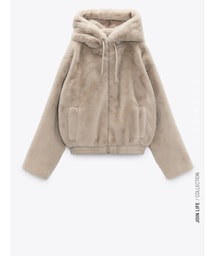 ZARA | フェイクファーフーディッドジャケット(ブルゾン)