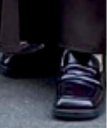 CHARLES & KEITH | ローファー