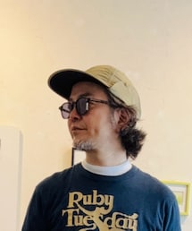 y. | キャップ