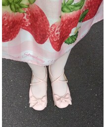 Emily Temple cute | 写真だとわかりづらいけどいちごミルクみたいな色でかわいい(シューズ)