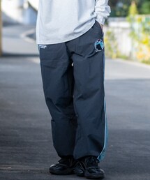 Red Cap Girl | カーゴパンツ