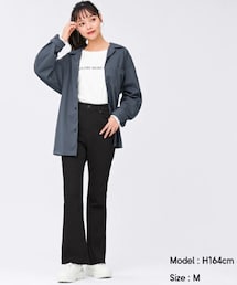 GU | フレアジーンズ(デニムパンツ)