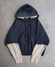 Name. | RAYERED SLEELVE ZIP HOODIE(パーカー)