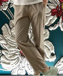 COS | スラックス