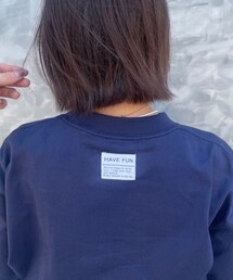 背中のタグはセルフで付けたよ🏷 | トップス