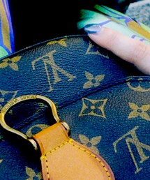 LOUIS VUITTON | ショルダーバッグ