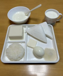 パパごはん | 白！白！白！な晩御飯、後でパパが美味しくいただきました(食器)