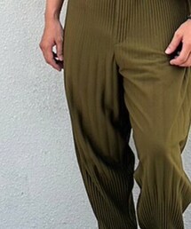 HOMME PLISSE ISSEY MIYAKE | チノパンツ