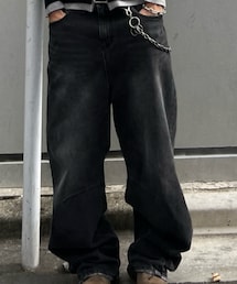 Chikashitsu + | デニムパンツ