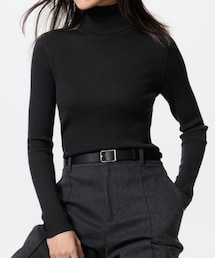 UNIQLO | メリノリブタートルネックセーター ¥2,990(ニット/セーター)