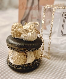 Swantailor | フランボワーズマカロンネックレス(ネックレス)