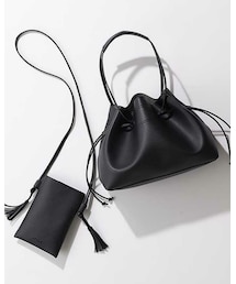 宝島社 | 宝島社付録 365日使える
大人の変身バッグBOOK
by 地曳いく子
(バッグ)