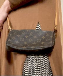 LOUIS VUITTON | ショルダーバッグ