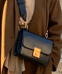 CHARLES & KEITH | ショルダーバッグ