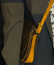 LOUIS VUITTON | ショルダーバッグ