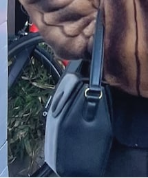 GIVENCHY | ハンドバッグ