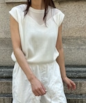 ulu(ウル)の「トップス(Tシャツ/カットソー)」
