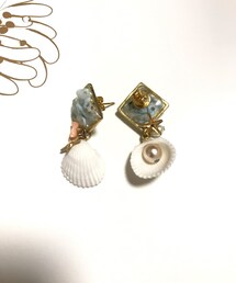 不明 | スクエアレジンシェルピアス(ピアス（両耳用）)