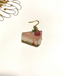 CAFE KESHIPEARL | レアチーズケーキピアス(シングル)(ピアス（片耳用）)