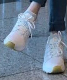 ZARA | スニーカー