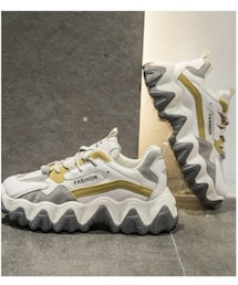 SNEAKYPAIR | スニーカー