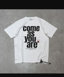 MountainResearch | ニルヴァーナの1992年発表の名盤「Nevermind」よりシングルカットされたソングタイトルをプリント(Tシャツ/カットソー)