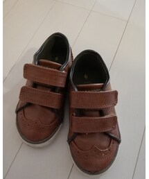 next | スニーカー