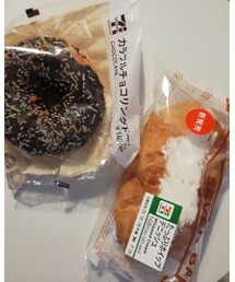♡うさこのスウィーツ同盟会 | ☆私と娘のおやつ😋娘はチョコたっぷり🍩私はホイップクリームにハマってます😍(その他雑貨)