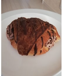 ♡うさこのスウィーツ同盟会 | ☆パン屋さんのチョコホイップクリームクロワッサン🥐サクサク感はやっぱりパン屋が一番ですね😋💕(その他雑貨)