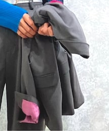 Q | テーラードジャケット