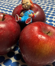 うさこのスウィーツ同盟会 | 落ちたリンゴ🍎もらって👋と言われてもらってきたリンゴ🍎果樹園で、落ちたリンゴそのままにしておいたら熊が出るから困ってるらしい💦今年は近くまで熊が来ていてホントに恐怖😱(その他)