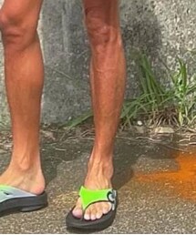 OOFOS | サンダル