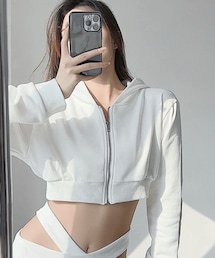 TRIFLE | クロップドジップアップパーカー(パーカー)