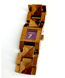 DIESEL | 安かったのでヤフオクで落札。電池交換やパッキン購入で1000円かかった。(アナログ腕時計)