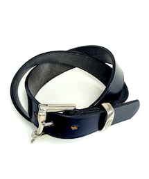 MARTINFAIZEY | バックルのデザインが面白い。(ベルト)