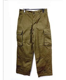 MILITARY | 前期型 M-47 カーゴパンツ。デッドストックの平織り生地 セカストで25000円。
(カーゴパンツ)