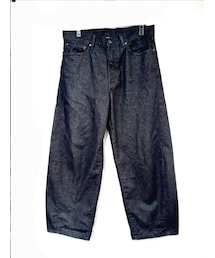 GU | 話題？のバレルレッグジーンズ。2990円　ブラックデニム32インチ(デニムパンツ)