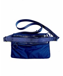 UNIQLO | 使いやすくて気に入ってるんで色違いをメルカリで購入。1000円(ボディバッグ/ウエストポーチ)