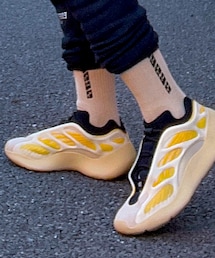 Yeezy | スニーカー