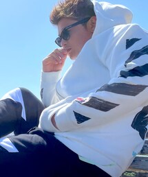 off white | パーカー