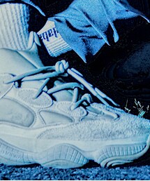 yeezy boost | スニーカー