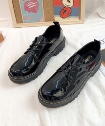 白鳥麗子 | 亮面小皮鞋(ローファー)