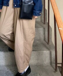 Java | チノパンツ