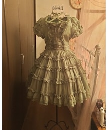 Innocent World |   シャーリングフリルワンピース(ワンピース)